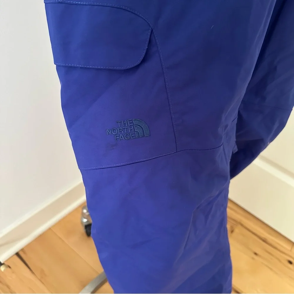 The North Face Purple and Gray Ski Coat and Pants - Size M Jacket - Size S Pants - Picture 4 of 10